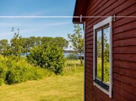 Fårösunds Semesterby, hotell i nærheten av Blå Lagunen i Fårösund