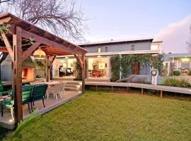 B&B on Buckingham Guest House