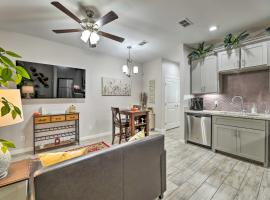 Quiet Edinburg Apartment Close to Attractions!，位于爱丁堡的酒店