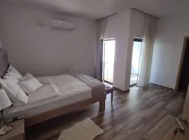 KASNAR ROOMS