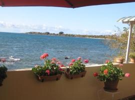 Le cactus guesthouse, hotel v destinaci Terre Rouge