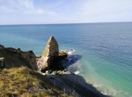 A deux pas d'la mer, self catering accommodation in Grandcamp-Maisy