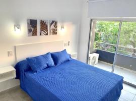 Milan Aparts 1, hotel in Colón