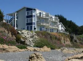 The Oceanfront Inn
