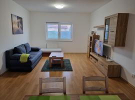 Apartmán 501, hotel with parking in Biely Kostol