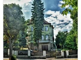 Hotel Green House, hotel di Teplice