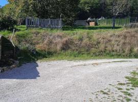 Spacieuse maison de mamie !, hotell i Pouilly-en-Auxois