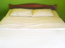 Ambar Tosari Homestay at Desa Wisata Bromo, hotel v destinaci Pasuruan