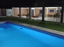 Cabañas El Kincho: Albardón'da bir otel