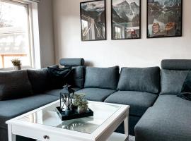 Apartment with 2bedrooms near the train and buss station, feriebolig i Moss