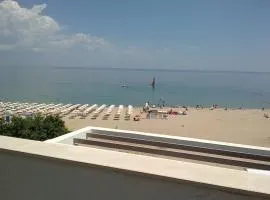 Azur Apartments
