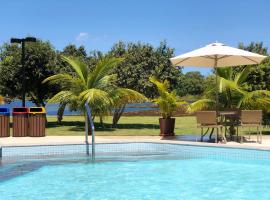 Apartamento em Guarajuba, BAHIA 2 Tudo Novinho e Finamente Decorado, hotel in Camaçari