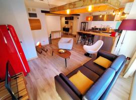 Loft Montaña Central, помешкання з кухнею у місті Aller