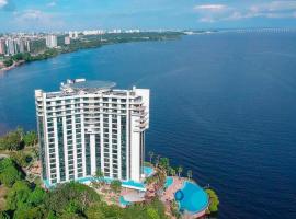 Tropical Executive Hotel flat, proprietate de vacanță aproape de plajă din Manaus