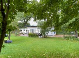 Bungalow im Erlengrund, hotel en Rostock