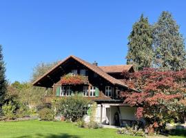 NEB-THUN LODGE`s Seehaus 1 Gwatt – hotel w mieście Thun