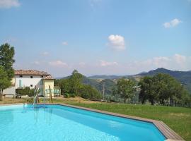 Holiday Home Busani by Interhome, tempat menginap di Castello di Contignaco