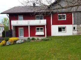 Ferienwohnung im Seidlerhof mit Balkon und Garten, apartemen di Röhrnbach