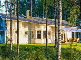 Holiday Home Siika by Interhome, מלון בHiukkajoki