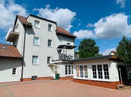 Pension Schildkröte, hotel with parking in Grünheide