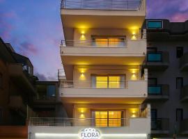 Hotel Flora: Alba Adriatica'da bir otel