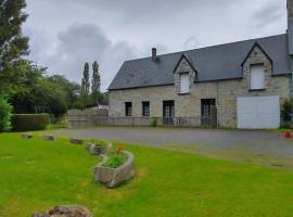 Gites Les Clairet, hotel with parking in Mortain