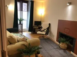 The Edmonstone's Residence