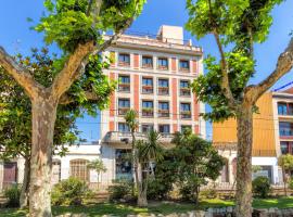 30º Hotels - Hotel Espanya Calella, hotel in Calella