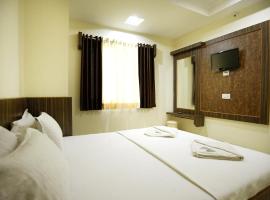 Blueberry Budget Hotel, guest house in Shirdi