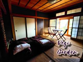 First floor Tatami room Local house stay- Vacation STAY 75395v, hotell i Hida