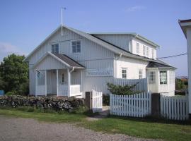 Getterön Hotell Strandgården, hotel v destinaci Varberg