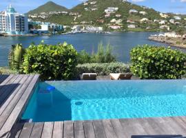 Villa CECILIA, Hotel in Oyster Pond