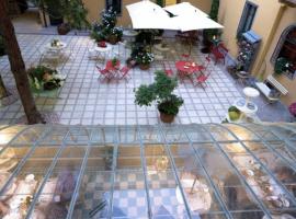 Albergo Residence Perosi, hotel v destinaci Tortona