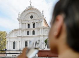 Hotel San Zaccaria, готель в районі Кастелло, у Венеції