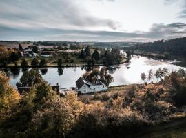 La Maison au Bord du Lac, family hotel sa Chemillé-sur-Indrois