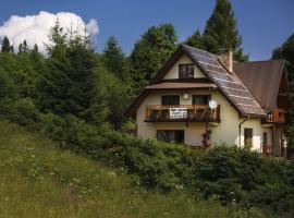 Apartament Góry i Doliny, hotel com estacionamento em Łapszanka