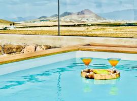 Canaryislandshost l The Sky Suites, apartamento en Tinajo