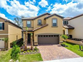 7Br 6Bath Pvt Home Pool BBQ 13min Disney 4788ft, hotell i Kissimmee