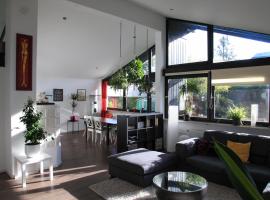 Bezaubernder Bungalow im Fünfseenland nähe S-Bahn, bungalow en Gauting