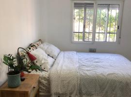Villa Remedios -rooms in private house-, pet-friendly hotel in Picassent