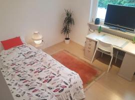 Zimmer 1 nahe Thoraxklinik - Bad und Küche geteilt, homestay in Heidelberg