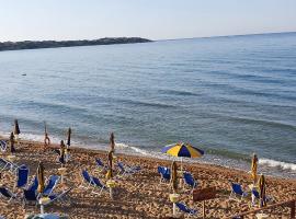 Beach Relax Village, hotel di Ovile la Marinella