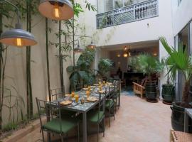 103 Riad Chelsie Pool RoofTop & Hammam