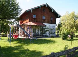 Kirmeier Hof, farm stay in Bad Endorf