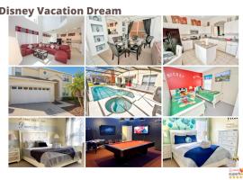 Disney Dream with Hot Tub, Pool, Xbox, Games Room, Lakeview, 10 min to Disney, Clubhouse, hotel cerca de Kissimmee Sports Arena & Rodeo, Kissimmee