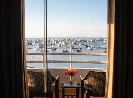 Hotel Marina Del Bay