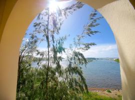 2 Bedroom Apt with Breathtaking view, hotel v destinaci Oyster Pond