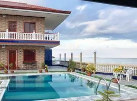 RedDoorz Plus Billy's Resort Oslob