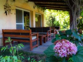 Finca del Rio - Casa de campo, δωμάτιο σε οικογενειακή κατοικία σε Tunuyan