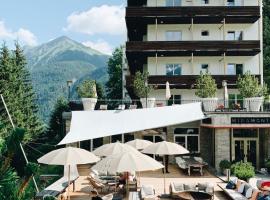 Design Hotel Miramonte, hotel di Bad Gastein